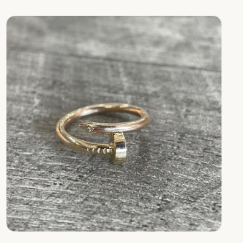 10K Yellow Gold Nail Ring with Diamond